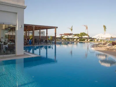 Beach & pool area Bild 8